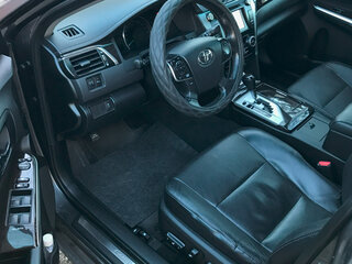 2014 Toyota Camry VII (XV50), серый, 2150000 рублей, вид 5