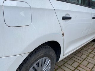 2015 Skoda Rapid I, белый, 430000 рублей, вид 4