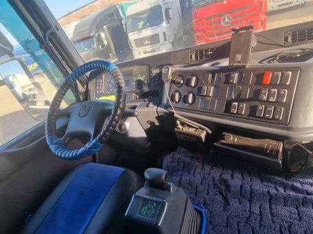 2000 Mercedes-Benz Actros, белый, 1500000 рублей, вид 4