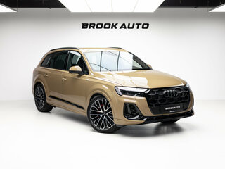 2024 Audi Q7 55 TFSI II (4M) Рестайлинг 2, золотистый, 11990000 рублей, вид 3
