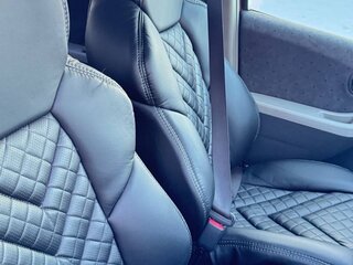2010 Toyota Vitz II (XP90), красный, 550000 рублей, вид 3