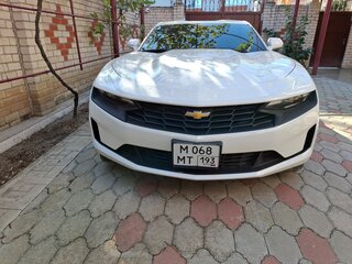 2020 Chevrolet Camaro VI Рестайлинг, белый, 3150000 рублей, вид 1