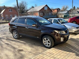2014 Kia Sorento II Рестайлинг, коричневый, 1850000 рублей, вид 3