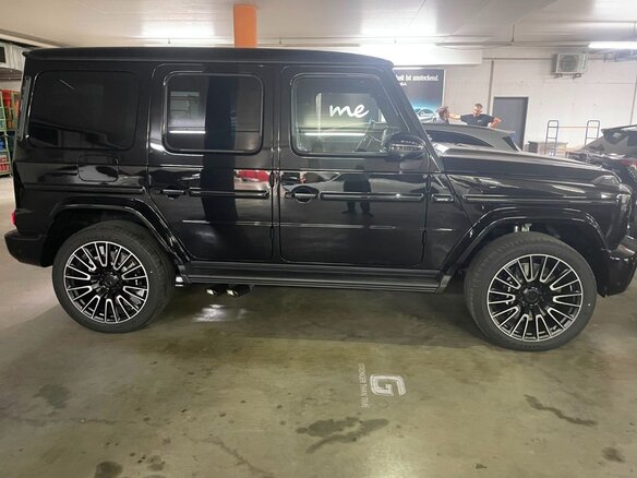 2026 Mercedes-Benz G-Класс AMG 63 AMG II (W465) Рестайлинг, чёрный, 34020000 рублей - вид 1