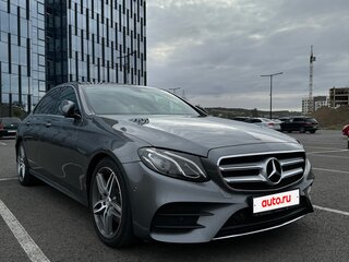 2018 Mercedes-Benz E-Класс 200 V (W213, S213, C238), серый, 3000000 рублей, вид 1