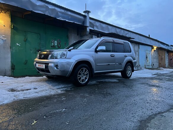 2005 Nissan X-Trail I Рестайлинг, серый, 750000 рублей - вид 4