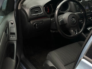 2010 Volkswagen Golf VI, серый, 850000 рублей, вид 4