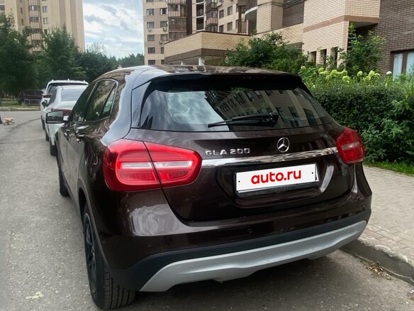 2014 Mercedes-Benz GLA 200 I (X156), коричневый, 1720000 рублей - вид 9