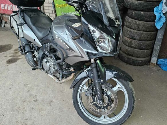 2010 Suzuki V-Strom DL 650, серебристый, 595000 рублей - вид 2