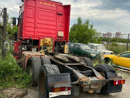 2003 Renault Magnum, красный, 3500000 рублей, вид 1