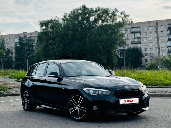 2019 BMW 1 серии 118i II (F20/F21) Рестайлинг 2, чёрный, 1950000 рублей - вид 4