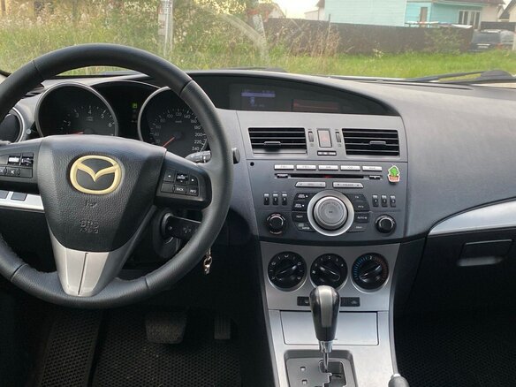 2010 Mazda 3 II (BL), белый, 500000 рублей - вид 9