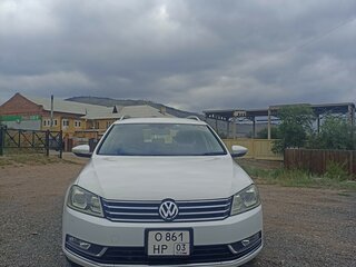 2011 Volkswagen Passat B7, белый, 1290000 рублей, вид 3