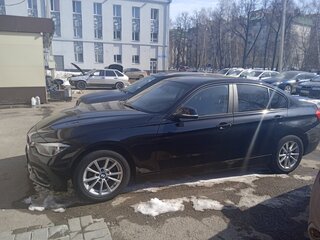 2016 BMW 3 серии 320i VI (F3x) Рестайлинг, чёрный, 2220000 рублей, вид 3