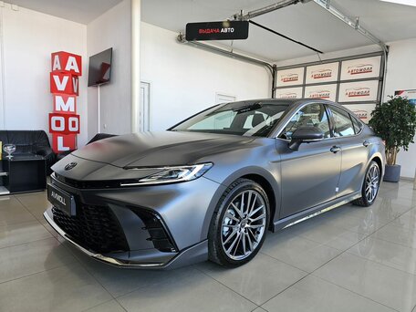 Toyota Camry IX (XV80) China Market