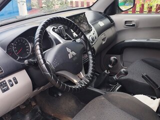 2011 Mitsubishi L200 IV, синий, 1250000 рублей, вид 2