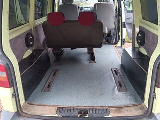 2003 Volkswagen Transporter T5, жёлтый, 700000 рублей, вид 4