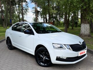 2019 Skoda Octavia III (A7) Рестайлинг, белый, 1795000 рублей, вид 2