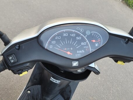 2014 Honda Dio, серый, 75000 рублей, вид 3