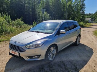 2017 Ford Focus III Рестайлинг, серебристый, 1230000 рублей, вид 1