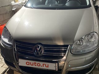 2008 Volkswagen Jetta V, бежевый, 1500000 рублей, вид 1