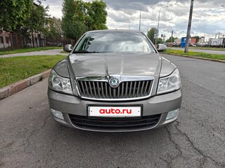 2012 Skoda Octavia II (A5) Рестайлинг, серый, 640000 рублей, вид 1