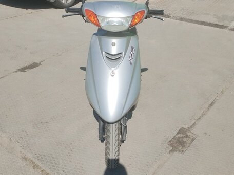 2009 Yamaha Jog, серебристый, 65000 рублей, вид 2