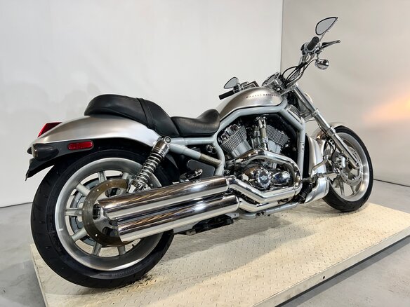 2003 Harley-Davidson V-Rod, серебристый, 460000 рублей - вид 9