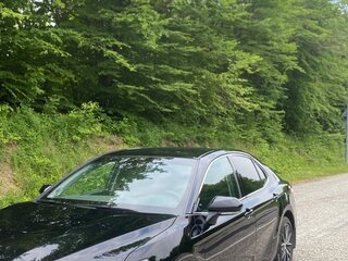 2021 Toyota Camry VIII (XV70) Рестайлинг, чёрный, 3000000 рублей, вид 5