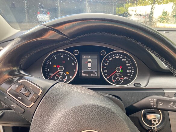 2014 Volkswagen Passat B7, белый, 1350000 рублей - вид 12
