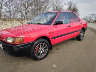 1994 Mazda 323 IV (BG), красный, 350000 рублей, вид 1