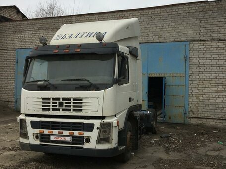 2005 Volvo FM, белый, 800000 рублей, вид 1