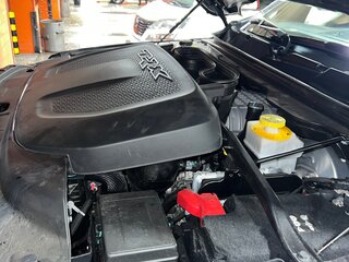 2022 Ram 1500 Crew Cab TRX V, серебристый, 12000000 рублей, вид 4