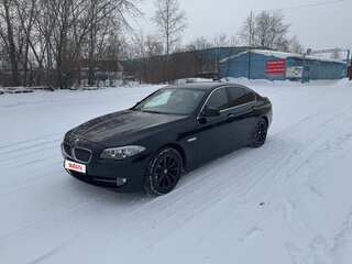 2011 BMW 5 серии 523i VI (F10/F11/F07), чёрный, 2000000 рублей, вид 4