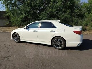 2012 Toyota Mark X II, белый, 1600000 рублей, вид 2