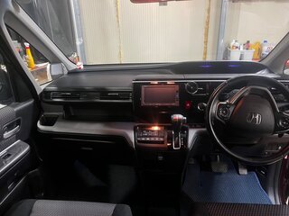 2017 Honda Stepwgn V Рестайлинг, красный, 2000000 рублей, вид 5