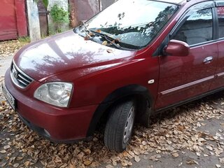2005 Kia Carens I (RS) Рестайлинг, пурпурный, 420000 рублей, вид 2
