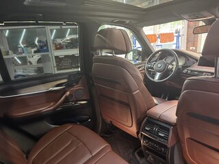 2016 BMW X5 M50d III (F15), чёрный, 3700000 рублей, вид 2