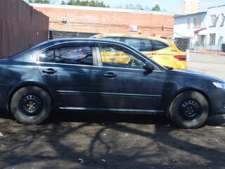 2009 Kia Optima II Рестайлинг, чёрный, 600000 рублей, вид 4