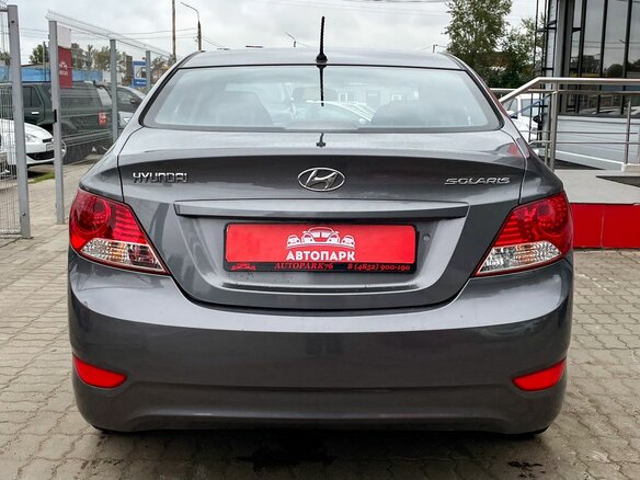 2012 Hyundai Solaris I, серый - вид 4