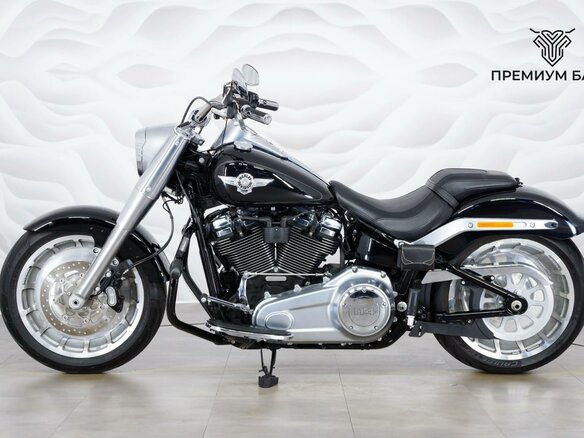2017 Harley-Davidson Fat Boy, чёрный, 1847000 рублей - вид 1