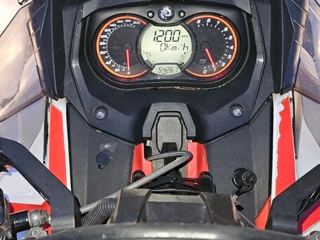 2013 BRP Ski-Doo Renegade X-RS 800, красный, 550000 рублей, вид 1