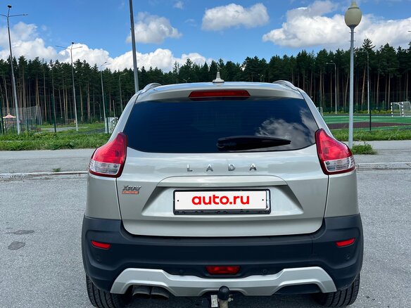 2019 Lada (ВАЗ) XRAY Cross I, бежевый, 750000 рублей - вид 4