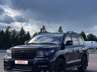 2012 Toyota Land Cruiser 200 Series Рестайлинг 1, чёрный, 3700000 рублей, вид 1