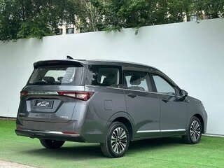 2023 Wuling Jiachen, серый, 1180000 рублей, вид 4