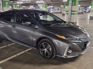 2020 Toyota Prius PHV ZVW52 IV (XW50), серый, 2500000 рублей, вид 1