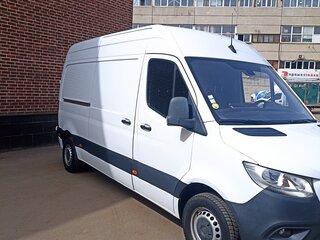 2018 Mercedes-Benz Sprinter, белый, 3600000 рублей, вид 3