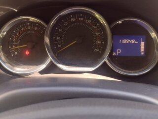 2018 Renault Sandero Stepway II, серебристый, 850000 рублей, вид 3