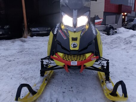 2015 BRP Ski-Doo Summit 800, жёлтый, 799000 рублей, вид 1
