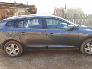 2015 Renault Megane III Рестайлинг 2, серый, 1050000 рублей, вид 3